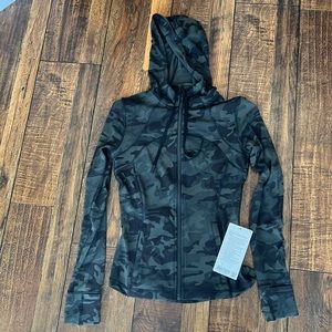 Lululemon Define Hooded Jacket *Nulu size 6